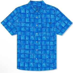 NWT Chubbies Fridays Breeze Tech Short Sleeve Shirt Hawaiian Men Size Small